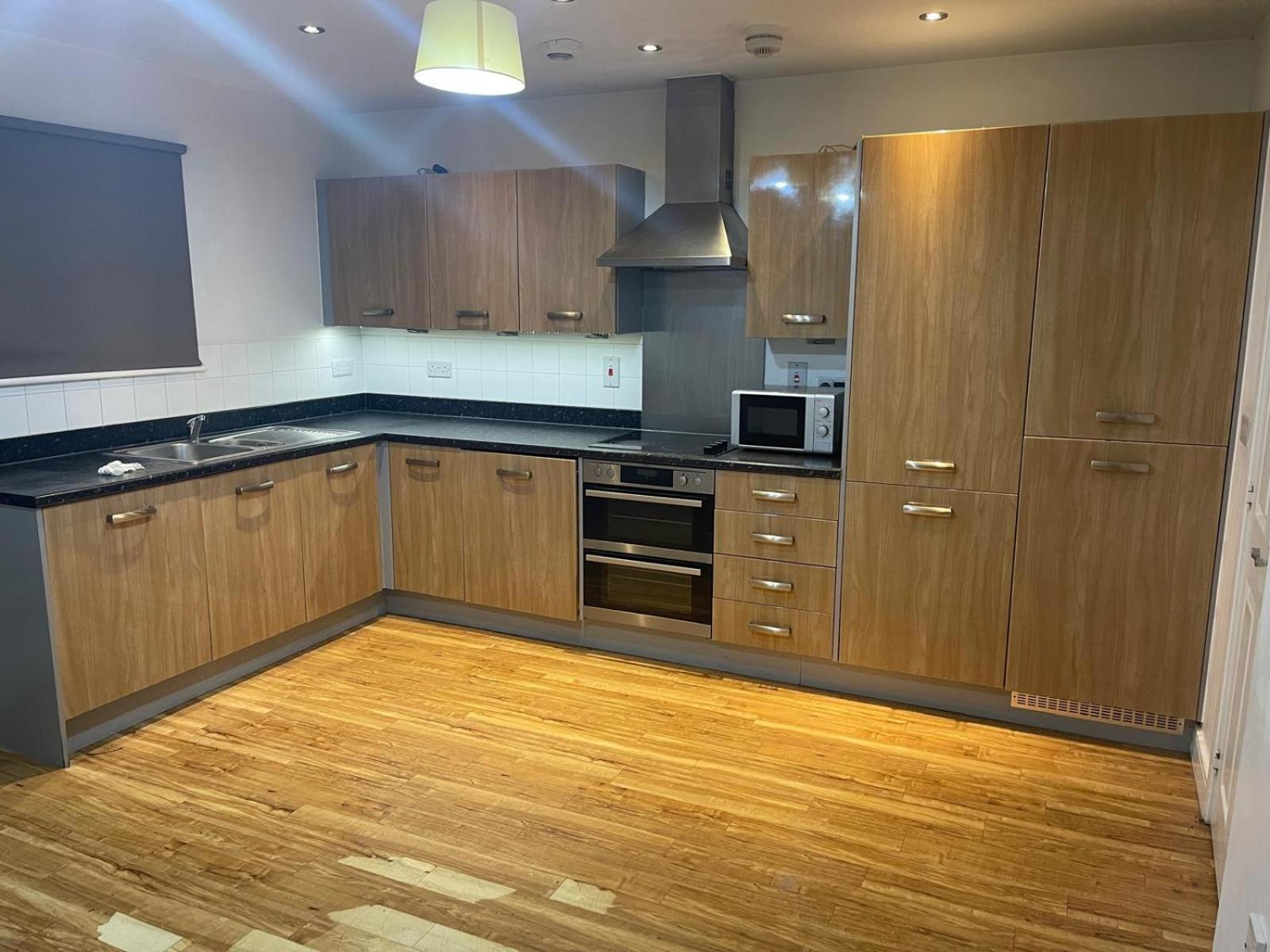 En-suite Cozy Double Bedroom * Londra